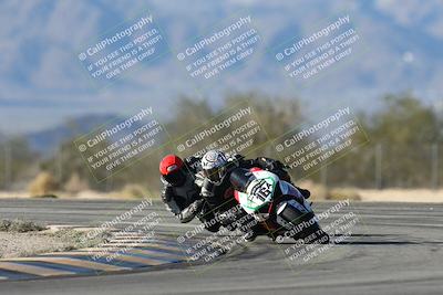 media/Dec-07-2025-CVMA (Sun) [[3e7d2de5dc]]/Race 12- Formula 40 MW and LW/